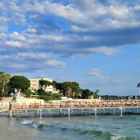 Rives Bleus Juan-les-pins Luxury *